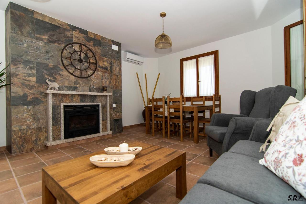 Casa Rural La Molinera Ríolobos 外观 照片